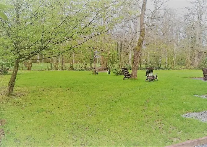 בקתה Gitelecalibou ארזי